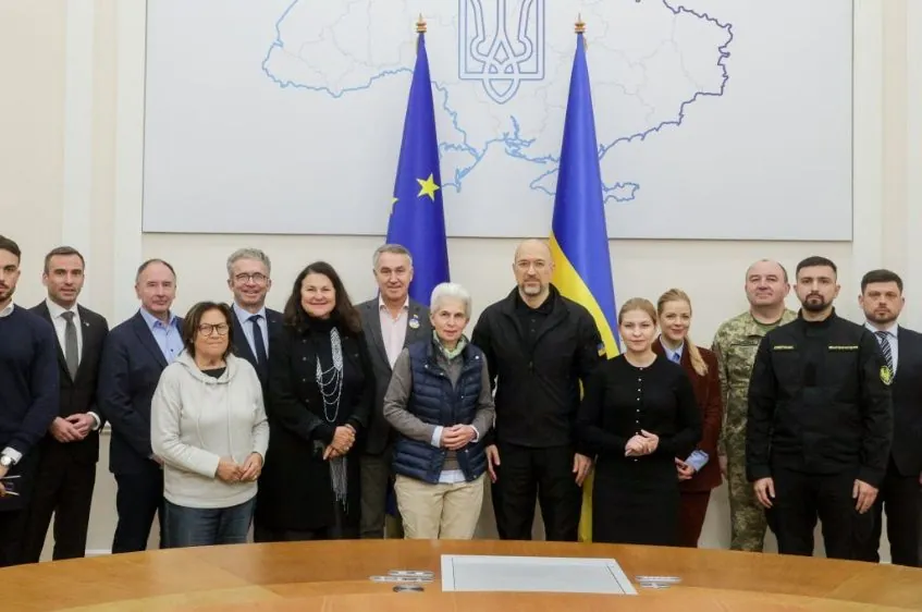 Шмигаль провів переговори з членами оборонного комітету Європейського Союзу щодо можливості використання 1,4 мільярда євро, які були заморожені, пов'язаних з Російською Федерацією | УНН